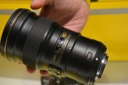 尼康70-300VR（揭秘尼康70-300VR的出色性能与全新体验）