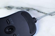 卓威FK2鼠标评测（拥有无与伦比的性能和舒适度，卓威FK2引领游戏鼠标新时代）